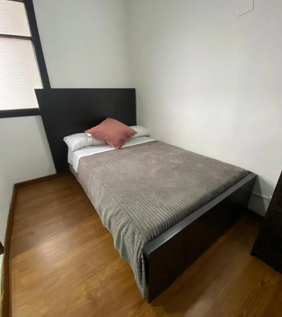 Guest house Destino Nomada Calle 11 N 1-38 Bogota Colombia